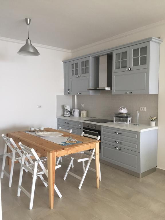 Aneta'S Beach House Vlore Room photo