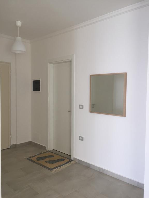 Aneta'S Beach House Vlore Room photo